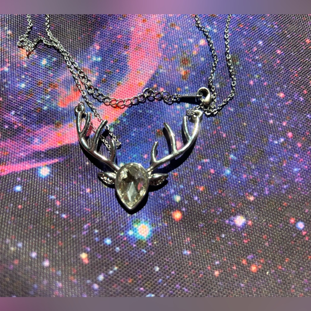 Deer/Buck Necklace - Picture 2 of 2
